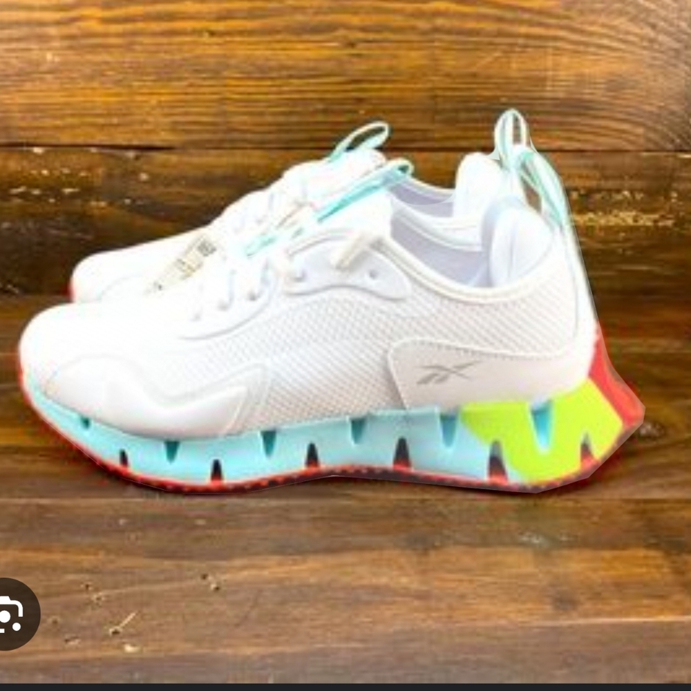 🚩Reebok💙🤍